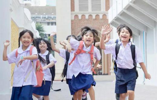 cara mengatur uang saku anak sekolah